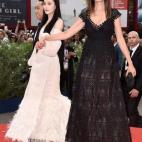 5c8aa328360000a61b6bc3ae