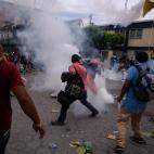 5c8a341c360000ba1a6b2f54