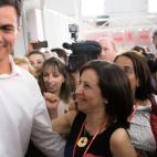 5c8a594b20000043046f0cb2