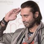 5c8b24dc230000d5042439b3