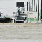 5c8b164e360000e01c6c6d8f