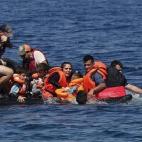 5c8b1b9b2300007f01241f18