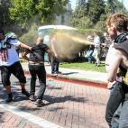 5c8a9b56240000f404a34db9