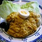 Otro cl&aacute;sico de la cocina peruana hecho con gallina, ajos molidos, cebolla, pan de molde, queso parmesano y aceitunas negras, entre otras muchas cosas. Puedes prepararlo siguiendo estas indicaciones.