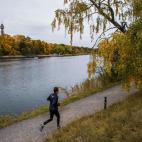 Los amantes del fitness se encontrar&aacute;n en Estocolmo como en casa, pues existe la posibilidad de practicar deporte al aire libre, para que el descanso las vacaciones no nos impida seguir manteni&eacute;ndonos en forma. Existen diferentes l...