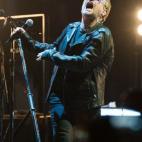 5c8a98c1360000c81a6babe0