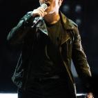 5c8a98c52400000a05a34842