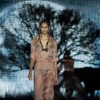 5c8b27632400000a05a43a92