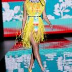 5c8b276722000030001a6b9a