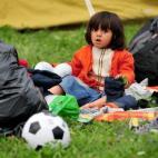 5c8aa3b22400000a05a3628e