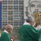 5c8b27cb2400004205a43c00