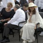 5c8b27cc3b000072066d1d28