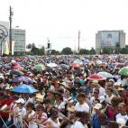 5c8b27cd250000e203ca306d