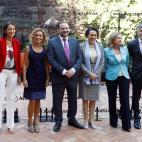 Los ministros Reyes Maroto, Meritxell Batet, Jos&eacute; Luis &Aacute;balos, Magdalena Valerio, Nadia Calvi&ntilde;o y Fernando Grande-Marlaska.