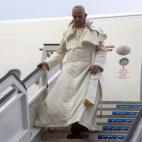 5c8b2788240000f7054cfe8a