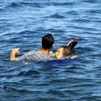 5c8b2ac93b000072066d237f