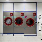 5c8a838920000043046f3d82