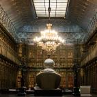 5c8a8c54360000ba1a6b9ba3