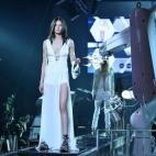 5c8b331c2500000d04ca49f8