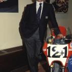 5c8a8e422400006f054bff17