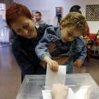 5c8b0b24240000f7054cbb4e