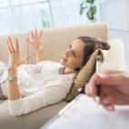 Los científicos también han descubierto que los zurdos tienen más posibilidad de padecer dislexia, trastorno de déficit de atención e hiperactividad y algunos trastornos anímicos, según un estudio publicado en la revista Pediatrics en 201...