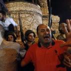 5c8a81d33b000072066c0de1