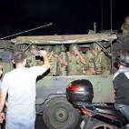 5c8a81d6250000520681383c