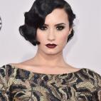 5c8b7b28360000e01c6d313e