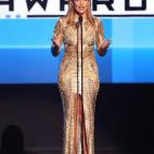 5c8b7b33360000ba1a6d3176