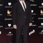 5c8b7b27360000c81a6d313a