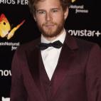 5c8b7b28240000f404a4d3e0