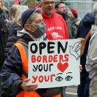 61a49a39210000b1b3700492