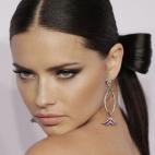 5c8b37d0250000e203ca53d8