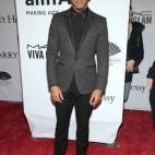 5c8b37d1230000d5042464ff