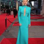 5c8b3f39250000e203ca6047