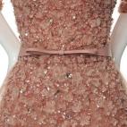 5c8b0ff1360000ba1a6c6118