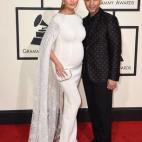 5c8ad790220000510019fa34