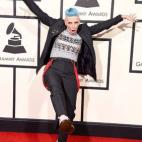 5c8ad79a220000300019fa4e