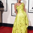 5c8ad79c2500000704c9bf21