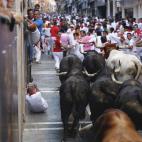 5c8af3f7360000ba1a6c5344