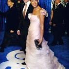 5c8a7baf360000c81a6b8714