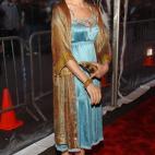 5c8a7bb2360000a61b6b8720