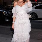 5c8a7bc8240000f404a32267