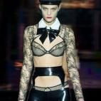 5c8b0d472300005300e77746