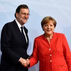 5c8af18c24000093024cb32c