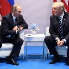 Los líderes de Rusia y EEUU, Vladimir Putin y Donald Trump, durante su encuentro