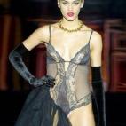 5c8b0d4922000031001a2c0a