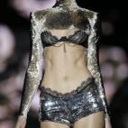 5c8b0d4d250000e203c9efba