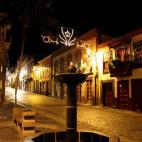 5c8b348b2500000704ca4c5b